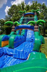 IMG 8041 1717523005 22 Foot Emerald Rush Waterslide